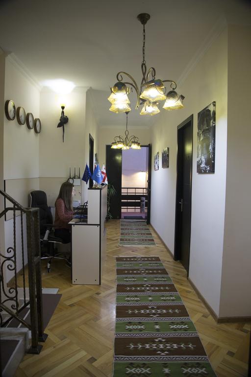 Log Inn Boutique Hotel Tiflis Exterior foto