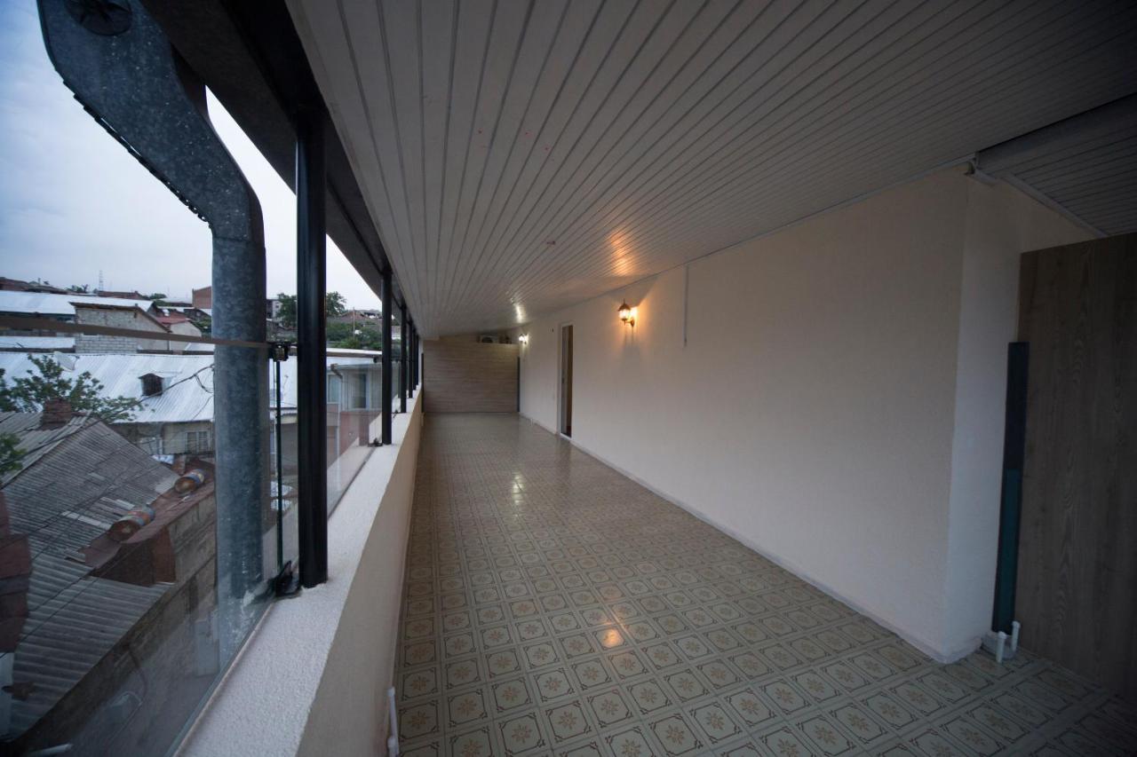 Log Inn Boutique Hotel Tiflis Exterior foto